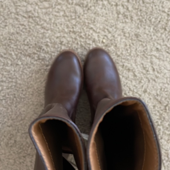 Brown size 9.5 Med lace up boots - Picture 7 of 9